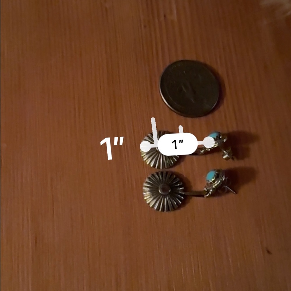 Vintage Native American turquoise sterling silver concho shield earrings - Picture 4 of 4